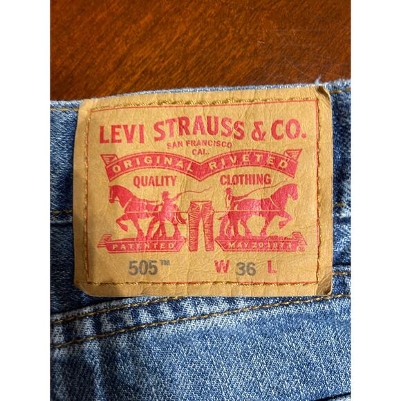 Vintage Levi Straus & Co Mens Sz 36 Jeans Shorts Denim Medium Wash Bermuda 505 - Picture 3 of 8